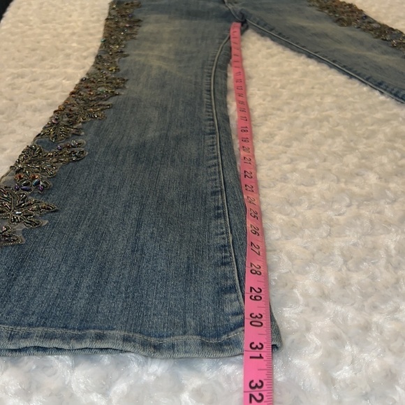 J Secret woman’s sequin boot cut blue jean Size 29. Size 9-10 - Picture 10 of 12